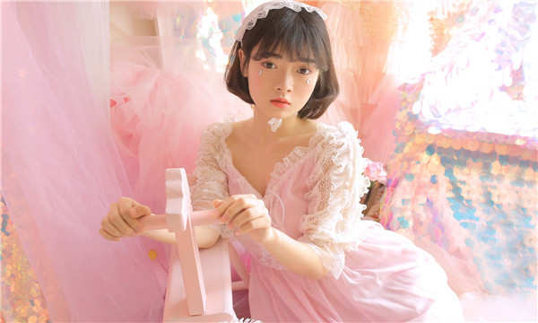 青冈供卵试管代怀生子多少钱？这一直是很多不孕不育家庭关注的话题。在中国，不孕不育的发生率越来越高，根据《中国不孕不育现状调研报告》显示，育龄夫妇的不孕不育率从20年前的3%增长至现在的12.5%-18.2%，患者人数高达6000万以上。在这样的背景下，许多家庭通过供卵试管来实现自己的生育梦想。那么，供卵试管代怀生子的费用到底是多少呢？